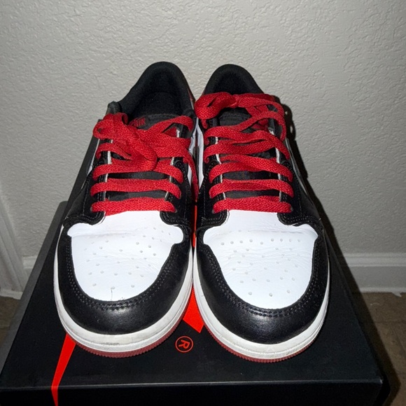 Jordan 1 Black Toe Low Sneakers - Picture 3 of 10
